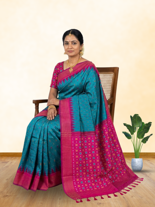 Pink sky blue handwoven pochampally ikat silk saree